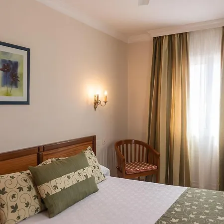Marte Hotell 3*